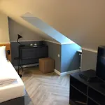 Maison Viktoria Hotel 4*