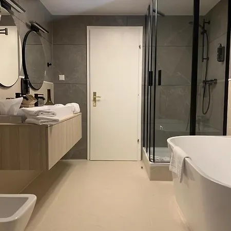 Maison Viktoria Hotel