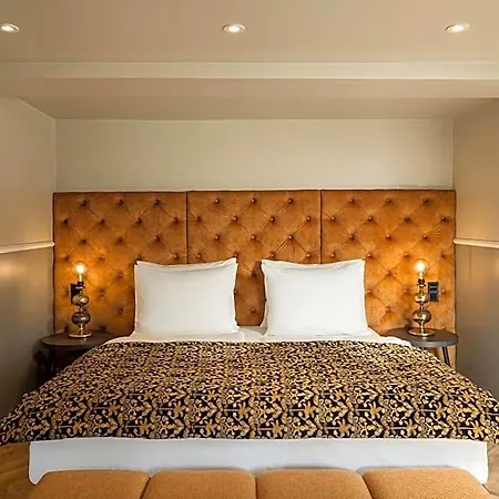 Maison Viktoria Готель 4*