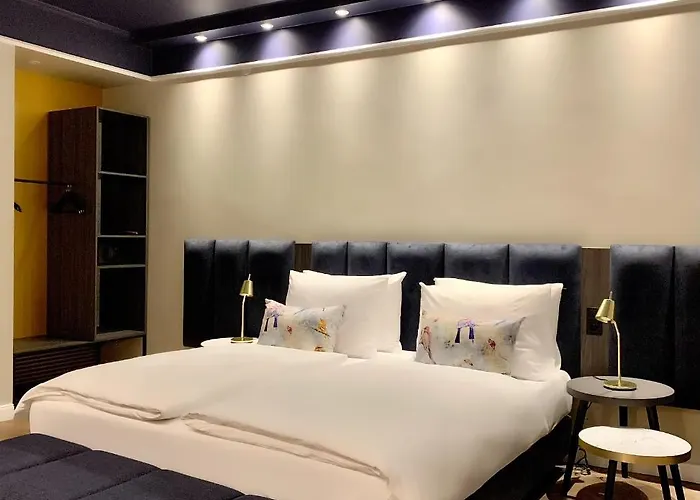 Maison Viktoria 4* 奥格斯堡