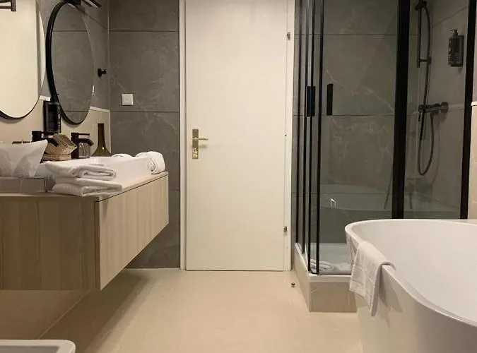 Maison Viktoria Hotel