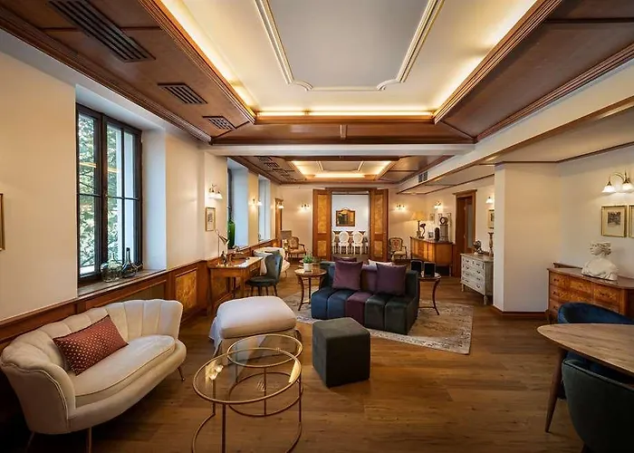 Maison Viktoria Hotel